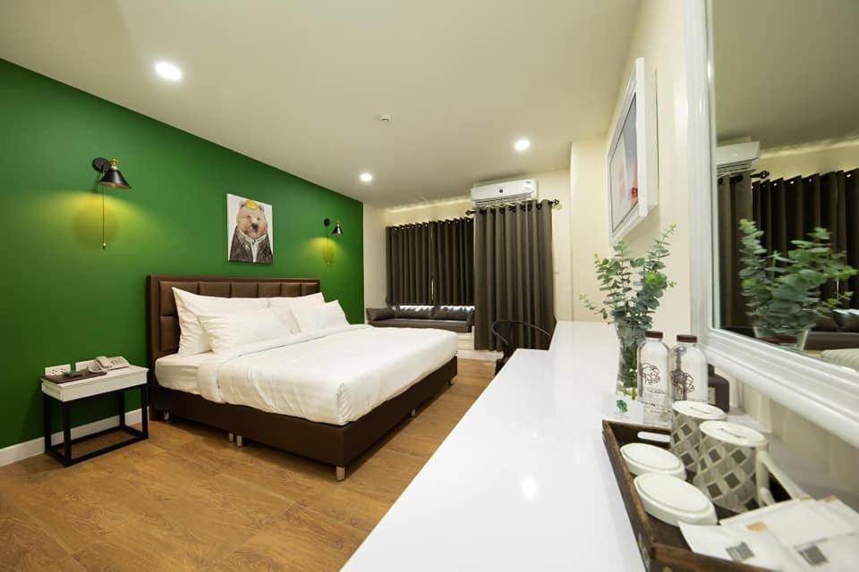 โรงแรมต้นเงิน Khon Kaen Esterno foto